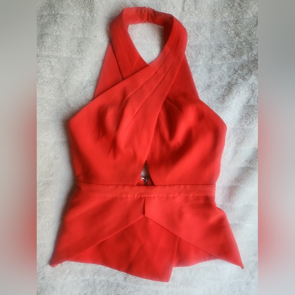 BCBGMAXAZRIA Remmie Open-Back Peplum Halter Top red size S Nwot - Picture 2 of 10